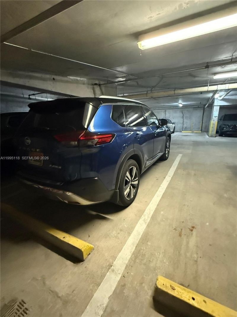 2740 SW 28th Ter, Unit 705, Miami, FL 33133 Photo