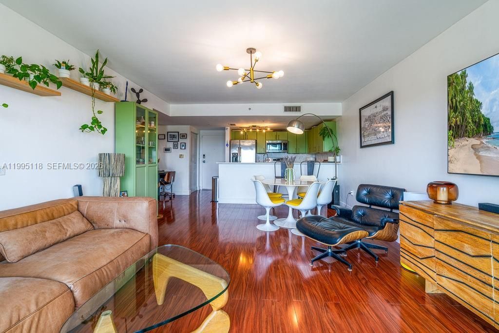 2740 SW 28th Ter , Unit 705, Miami, FL 33133 Photo