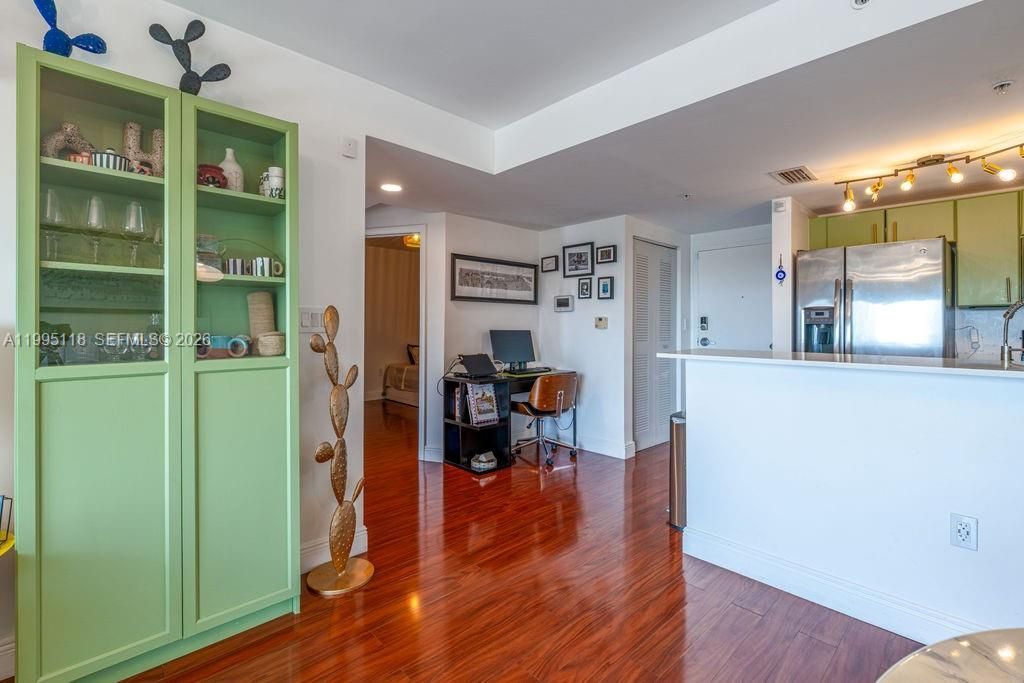 2740 SW 28th Ter, Unit 705, Miami, FL 33133 Photo