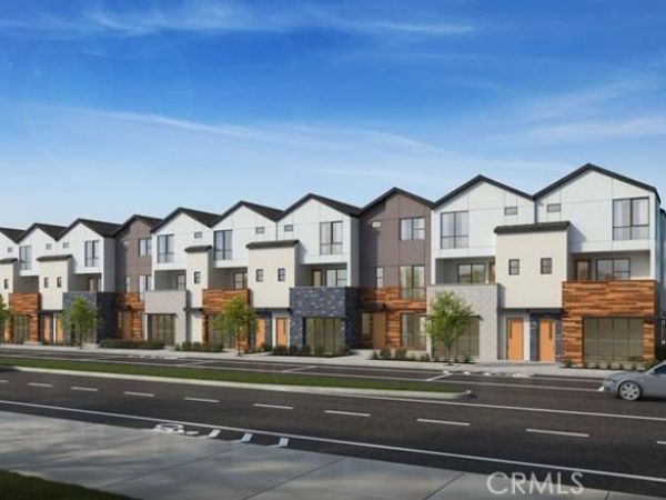 5876 Linden, Unit 2, Long Beach, CA 90805