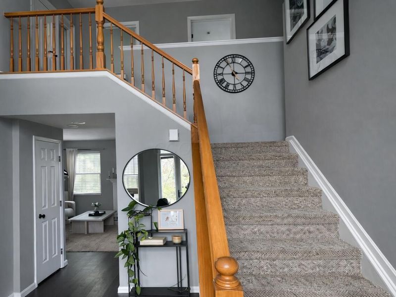 5532 Connorwill Drive, Westerville, OH 43081 Photo 2