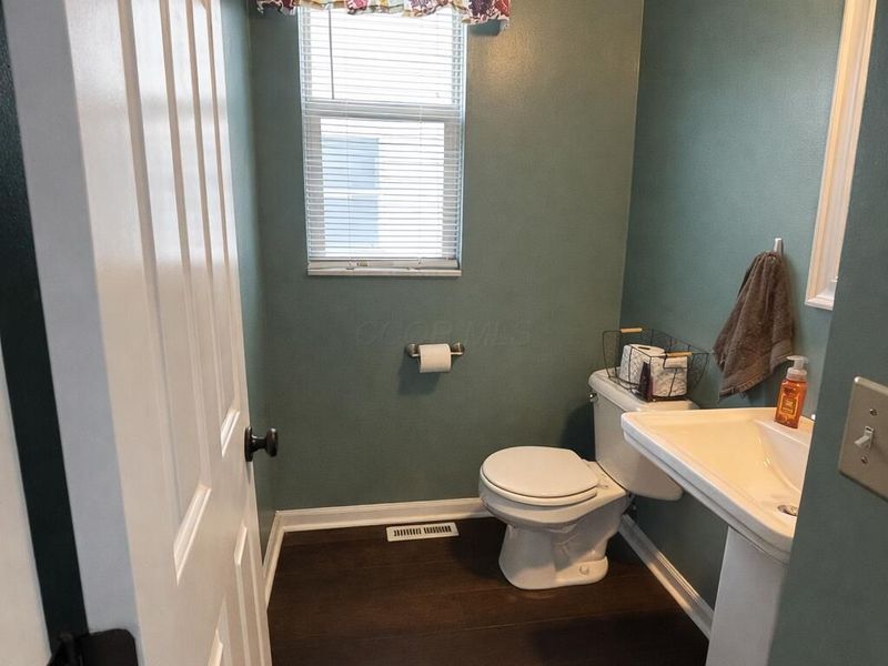 5532 Connorwill Drive, Westerville, OH 43081 Photo 6