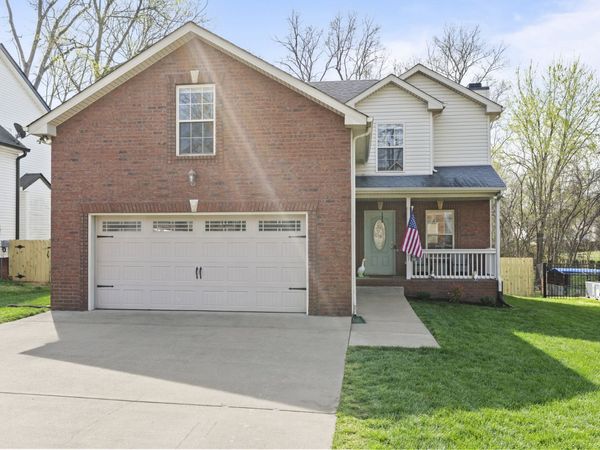 3467 Melrose Dr, Clarksville, TN 37042