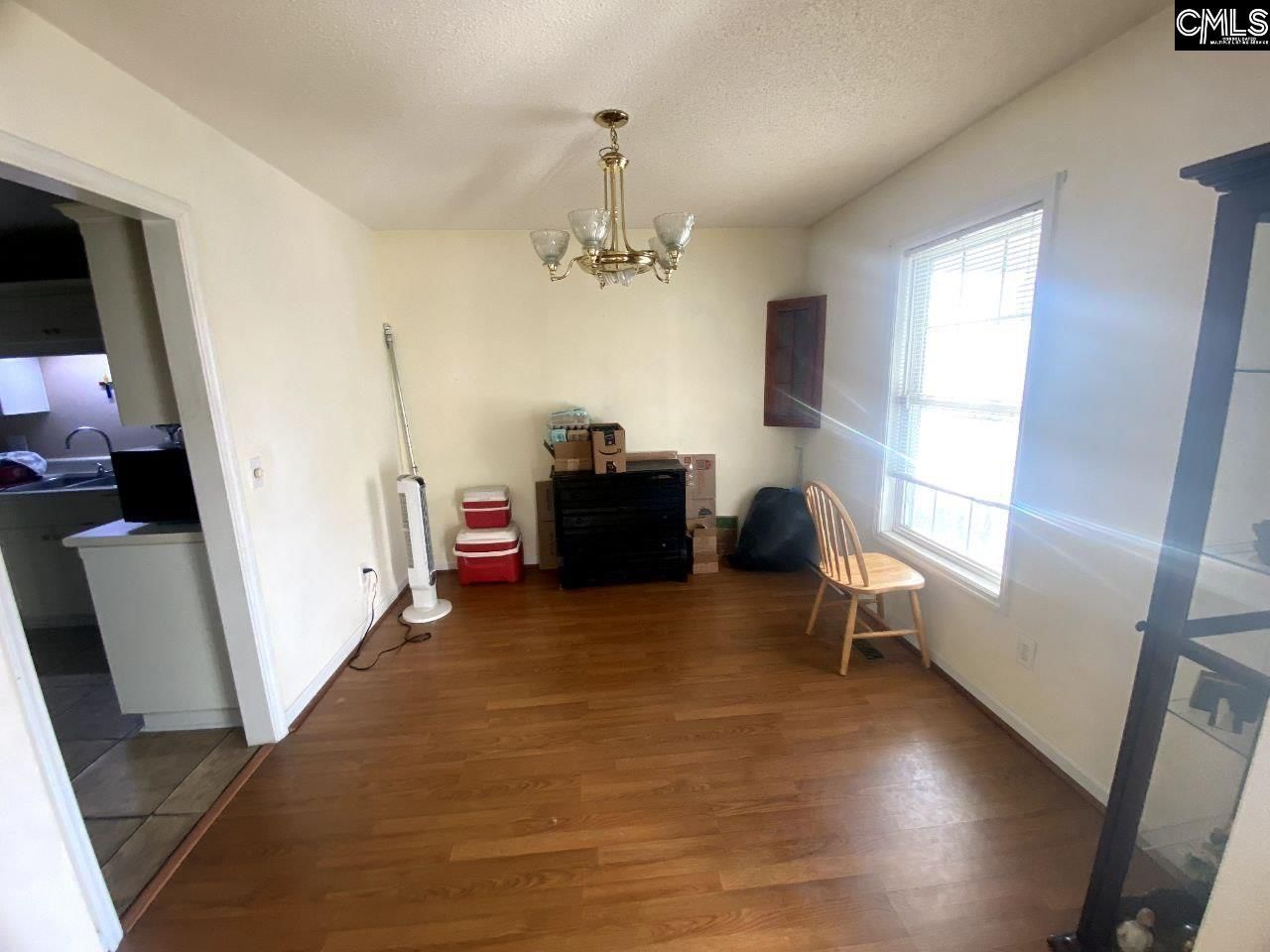 110 Brookfield Circle  Photo 4