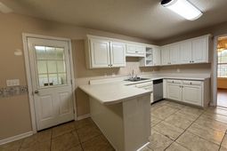 110 Brookfield Circle photo 4