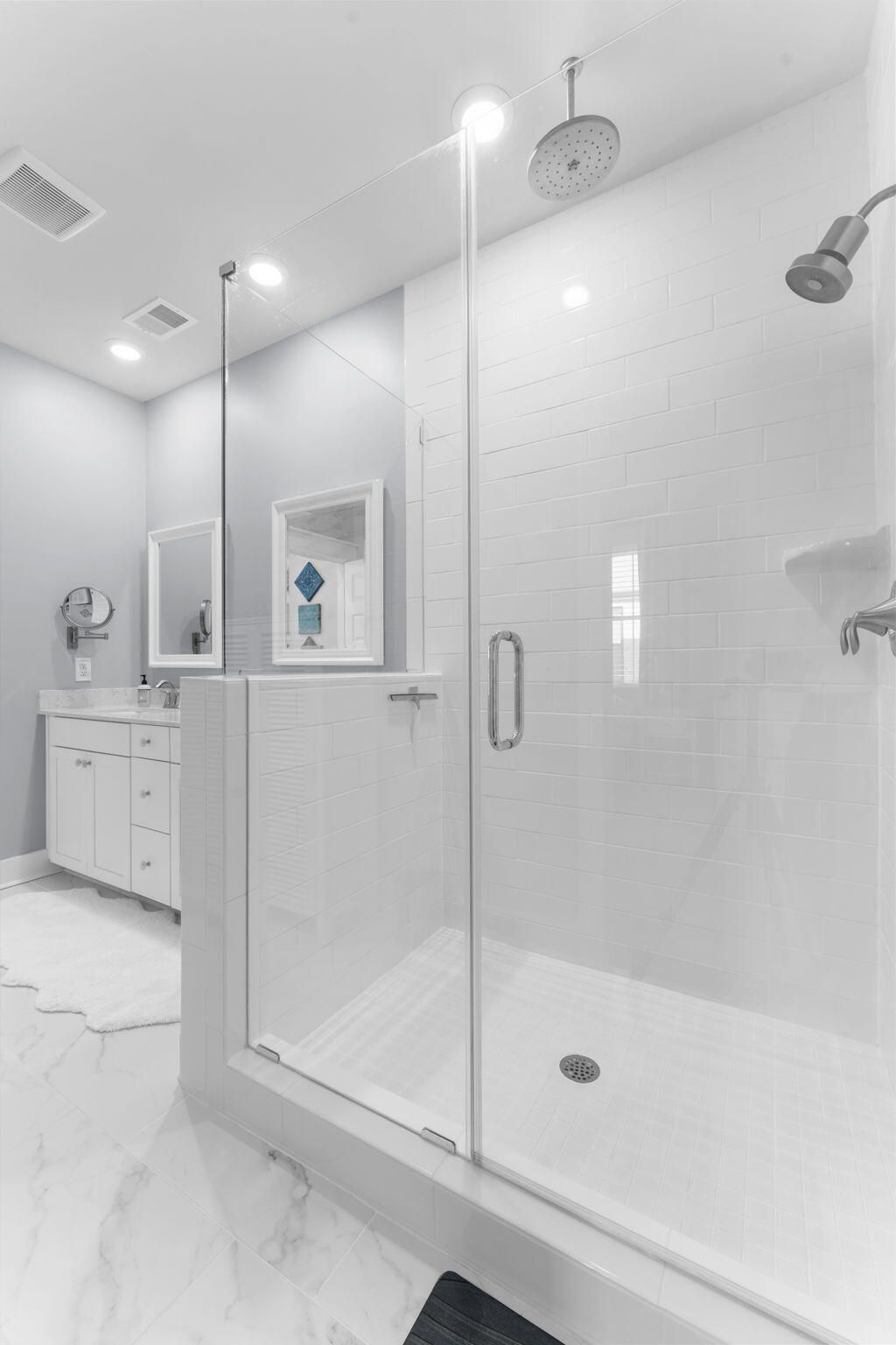 1617 Florentia Street Photo 16