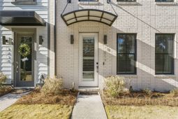 1617 Florentia Street photo 4