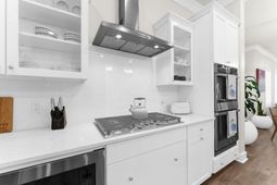 1617 Florentia Street photo 4