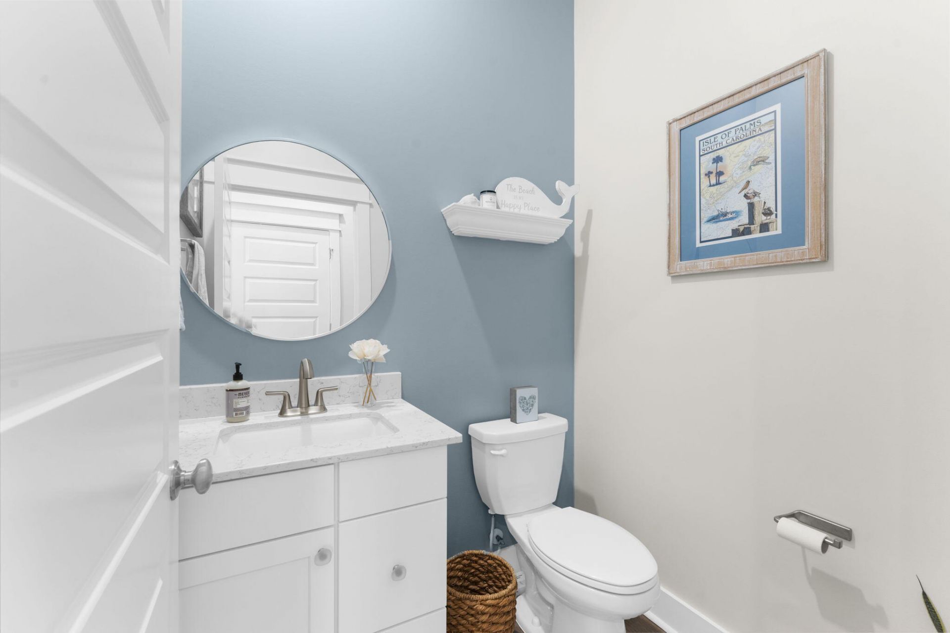 1617 Florentia Street Photo 8