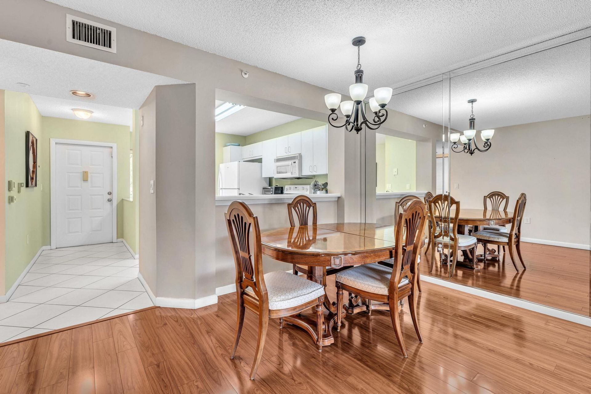 9537 Weldon Circle, Unit I213, Tamarac, FL 33321 Photo