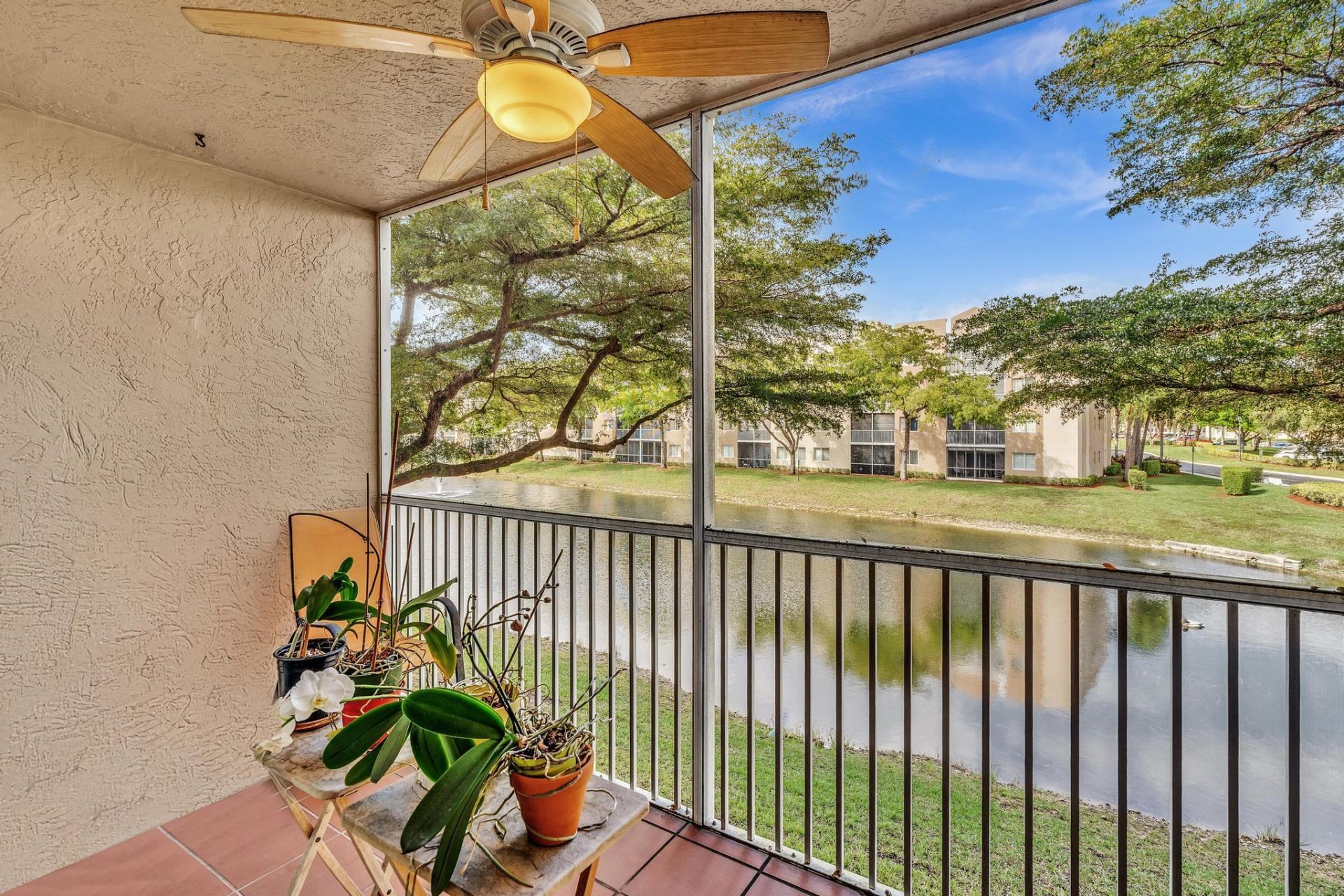 9537 Weldon Circle, Unit I213, Tamarac, FL 33321 Photo