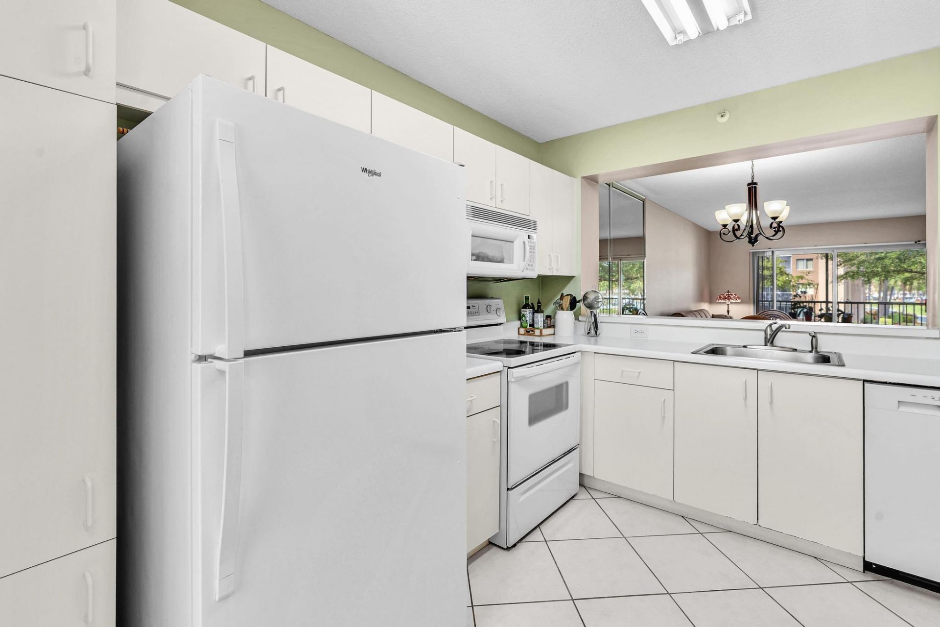 9537 Weldon Circle, Unit I213, Tamarac, FL 33321 Photo