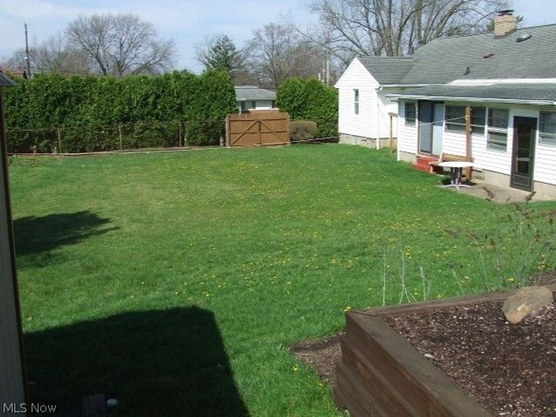 1366 Alphada Avenue, Akron, OH 44310 Photo 18