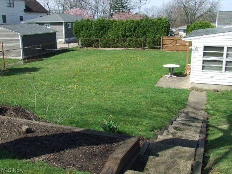 1366 Alphada Avenue, Akron, OH 44310 Photo 31