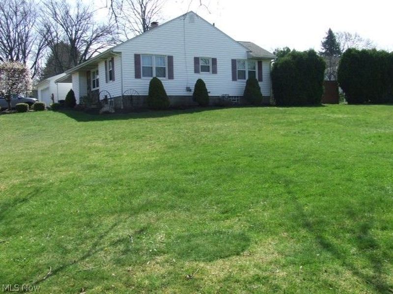 1366 Alphada Avenue, Akron, OH 44310 Photo 32