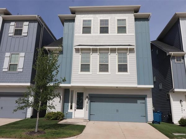 1205 Marc Place, Rowlett, TX 75088