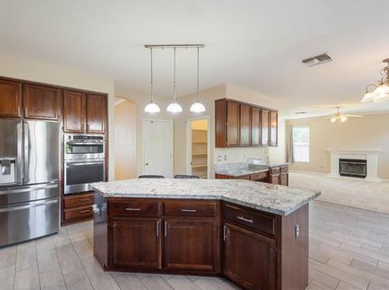 9331 Nestani Way, Elk Grove, CA 95758 Photo