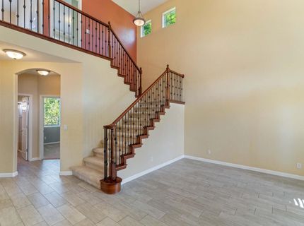 9331 Nestani Way, Elk Grove, CA 95758 Photo