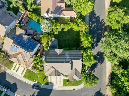 9331 Nestani Way, Elk Grove, CA 95758 Photo