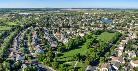 9331 Nestani Way, Elk Grove, CA 95758 Photo