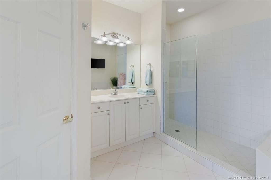 2371 SW Carriage Hill Terrace, Unit 202, Palm City, FL 34990 Photo