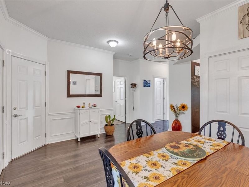 6960 Cottage Circle, North Ridgeville, OH 44039 Photo 10