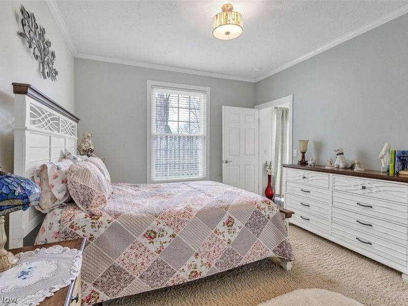 6960 Cottage Circle, North Ridgeville, OH 44039 Photo 11