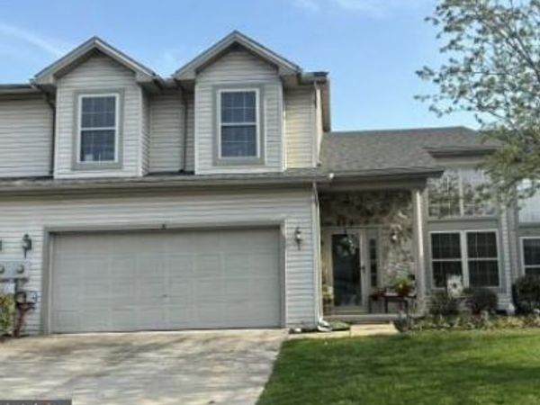 12 EDGEWATER DRIVE, MIDDLETOWN, PA 17057