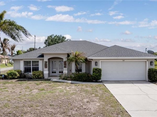 3801 28th ST SW, LEHIGH ACRES, FL 33976