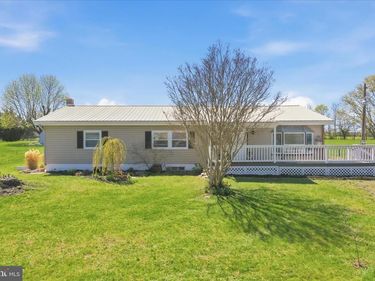 690 WILLIAMSON ROAD, GREENCASTLE, PA 17225