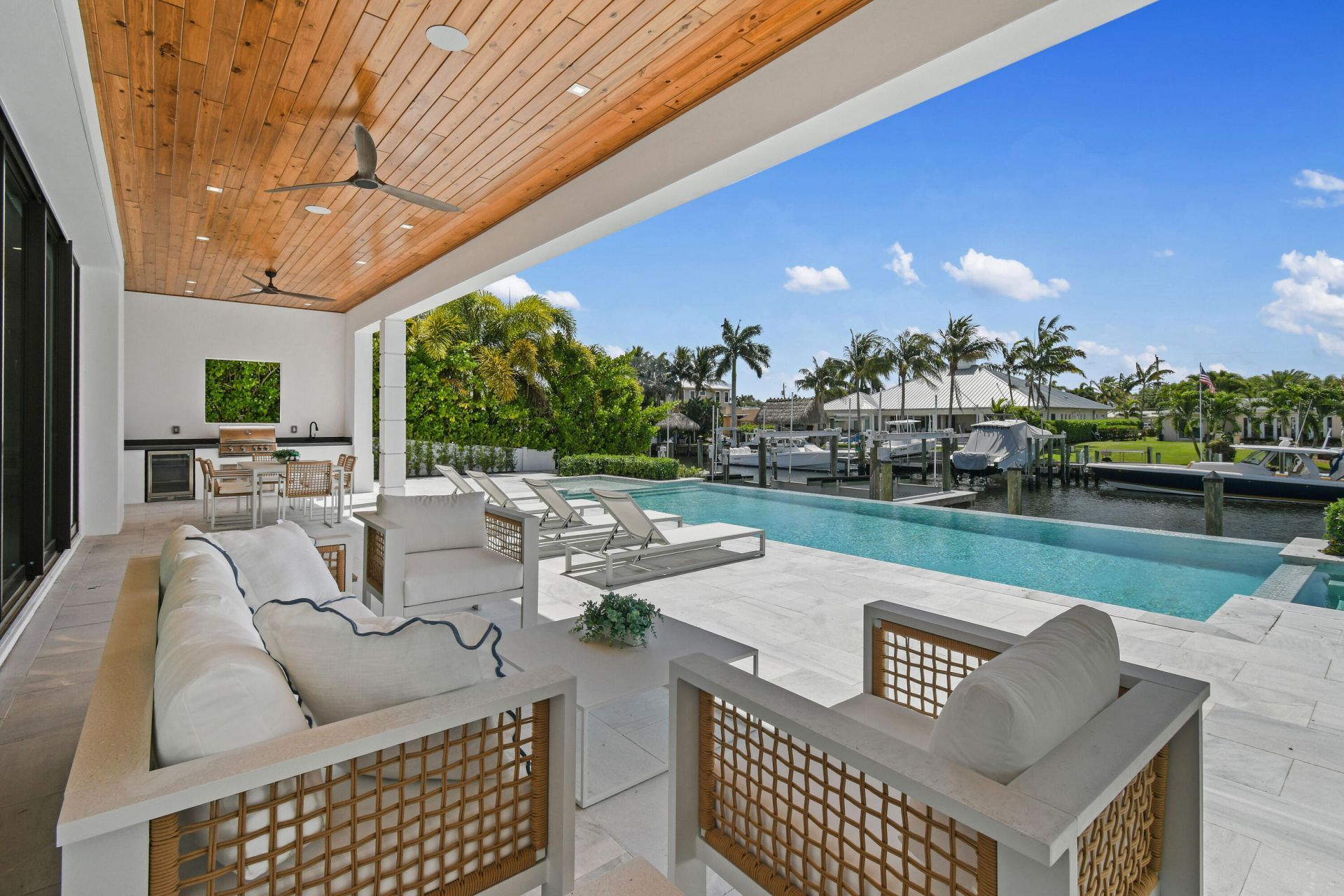 2408 Azure Circle, Palm Beach Gardens, FL 33410 Photo