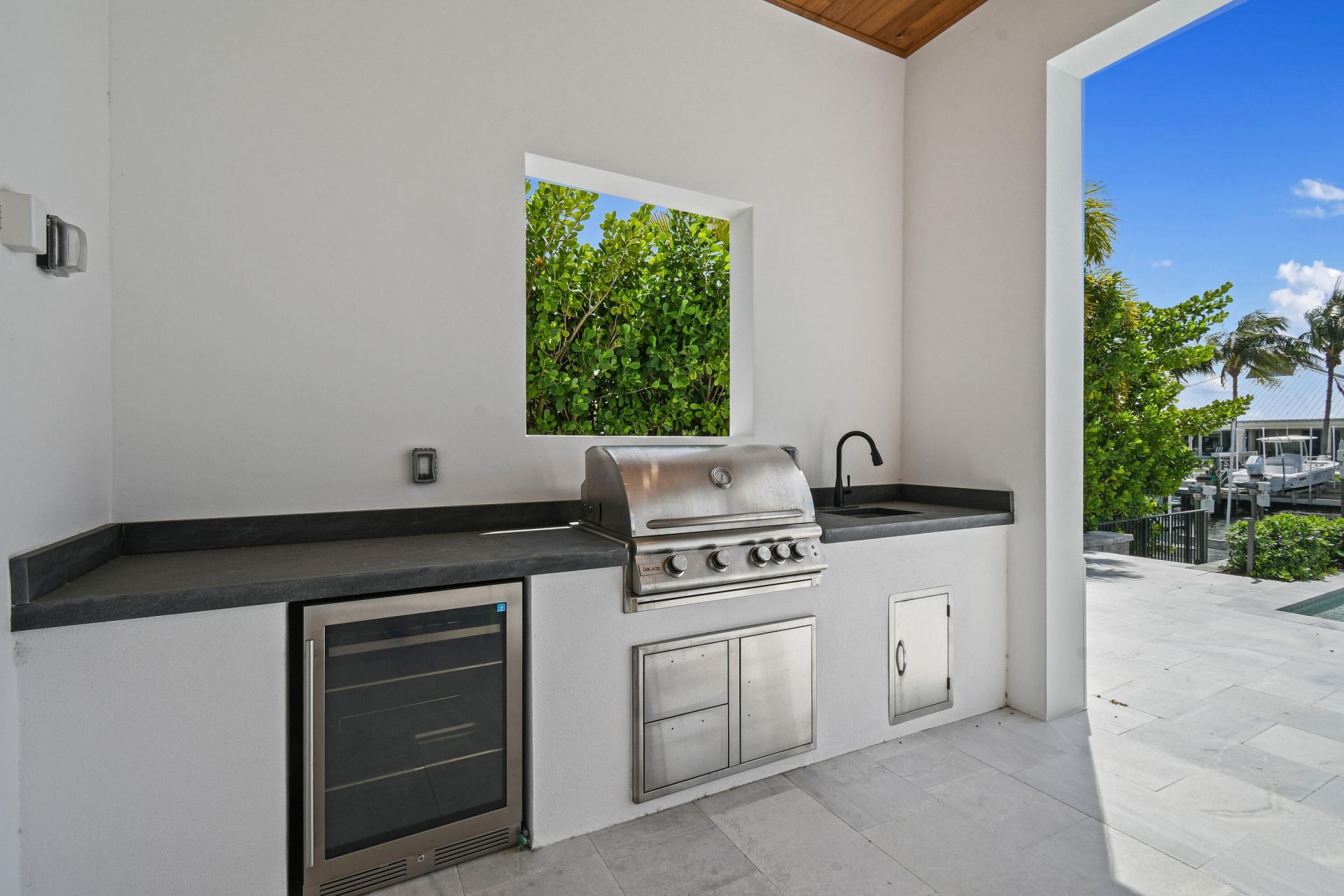 2408 Azure Circle, Palm Beach Gardens, FL 33410 Photo