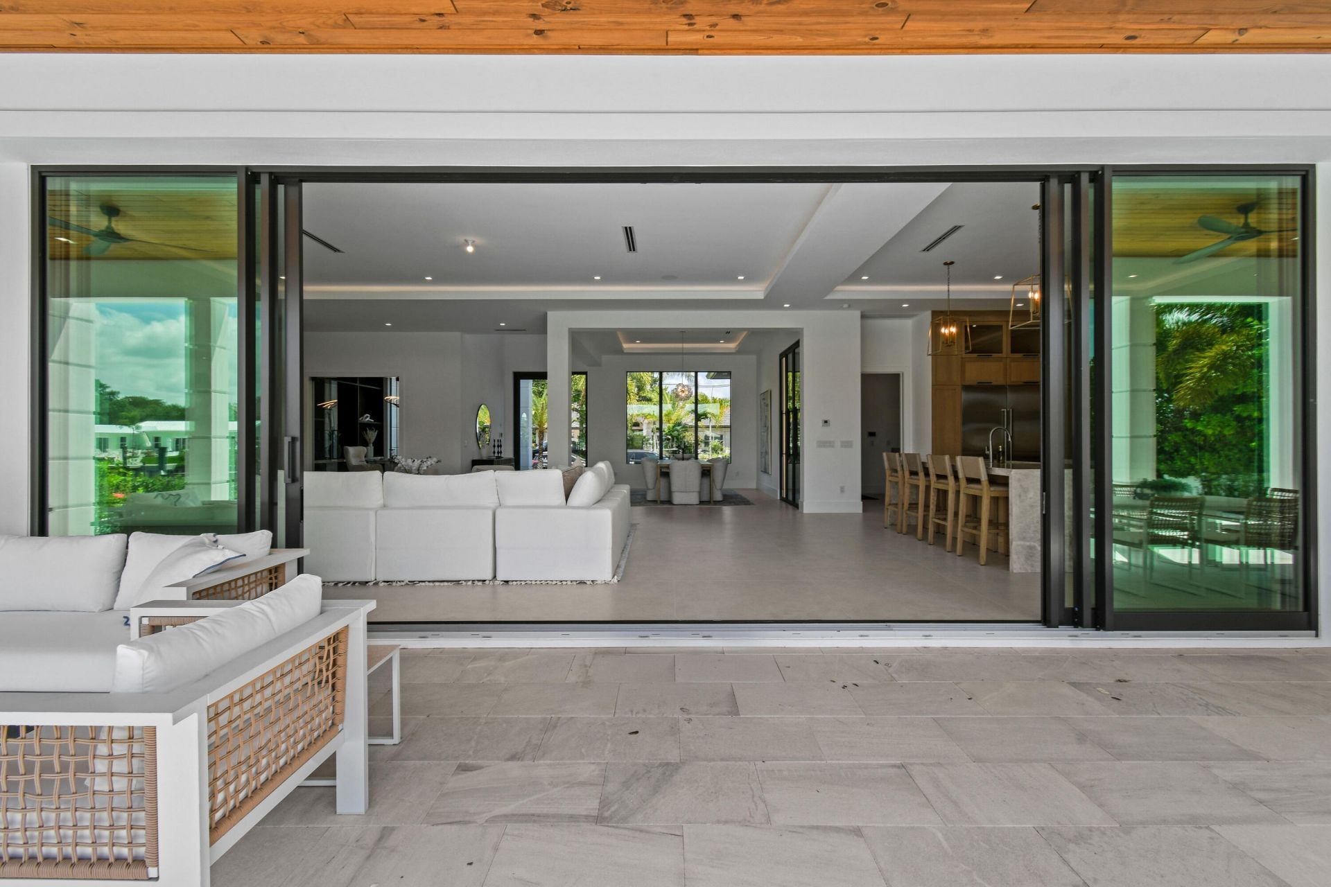 2408 Azure Circle, Palm Beach Gardens, FL 33410 Photo