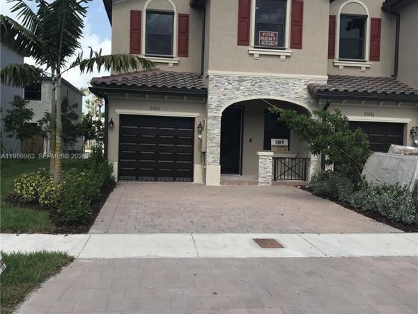 25151 SW 114th Ave, Homestead, FL 33032