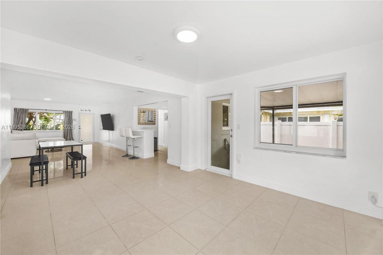 1435 Johnson St, Hollywood, FL 33020 Photo