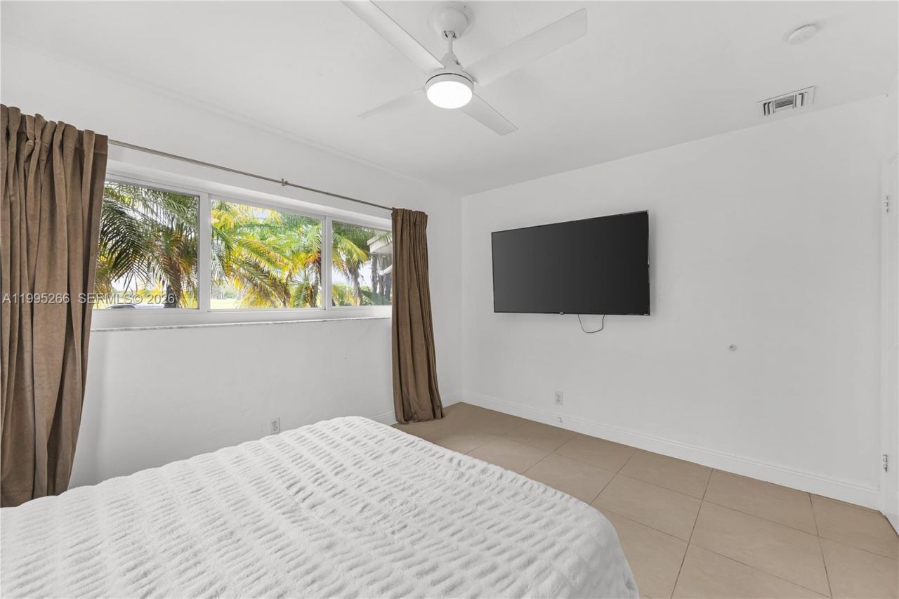 1435 Johnson St, Hollywood, FL 33020 Photo