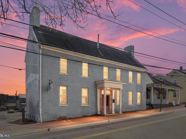 17 LOUDOUN STREET SE , LEESBURG, VA 20175