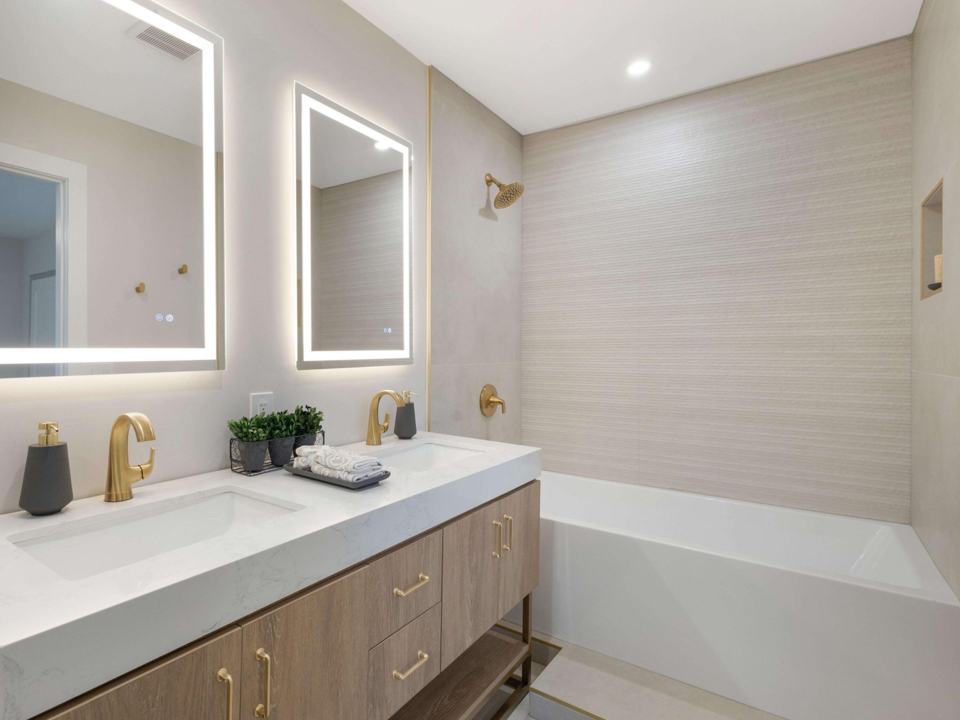 7 Crossings Circle, Unit H, Boynton Beach, FL 33435 Photo