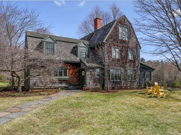 66 Cave Hill Rd, Leverett, MA 01054