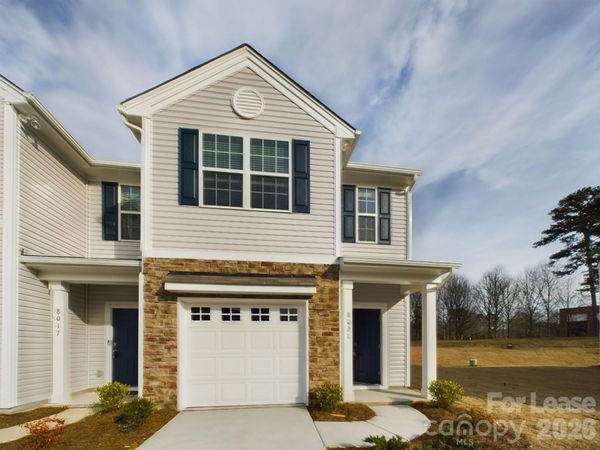 8021 Murray Branch Drive , Charlotte, NC 28216