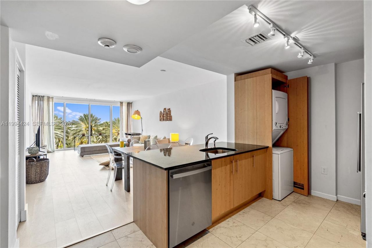 10275 Collins Ave , Unit 429, Bal Harbour, FL 33154 Photo