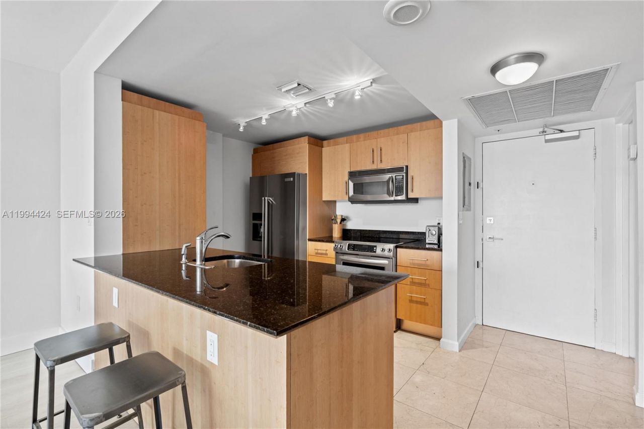 10275 Collins Ave , Unit 429, Bal Harbour, FL 33154 Photo