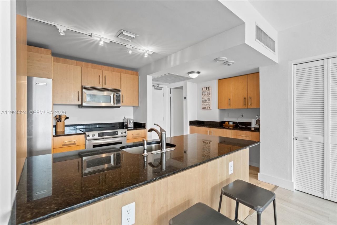 10275 Collins Ave , Unit 429, Bal Harbour, FL 33154 Photo