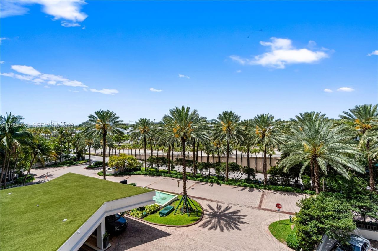 10275 Collins Ave , Unit 429, Bal Harbour, FL 33154 Photo