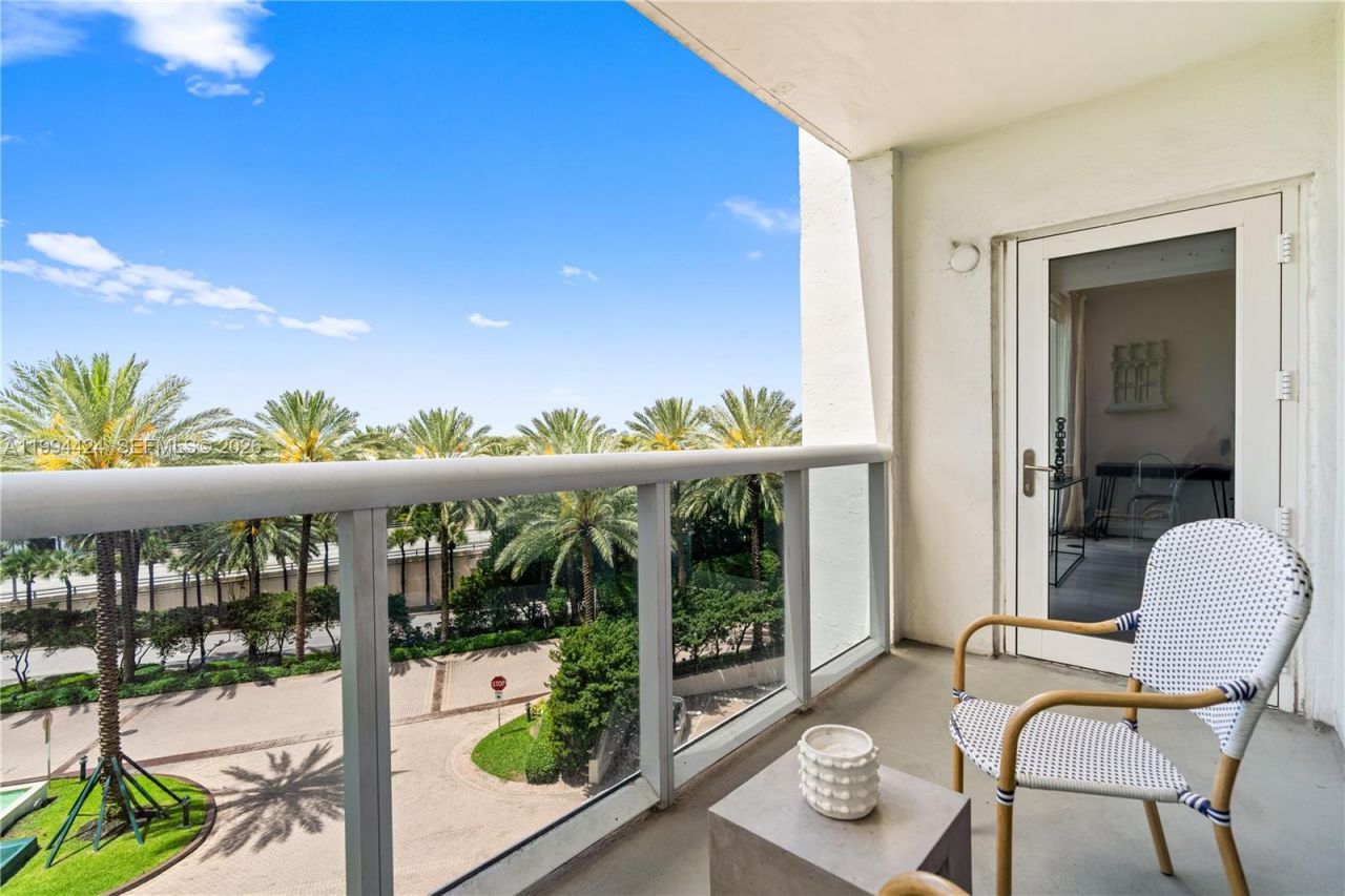 10275 Collins Ave , Unit 429, Bal Harbour, FL 33154 Photo