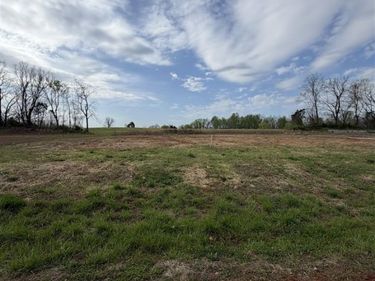 9141 Hermitage Lane , Alvaton, KY 42122