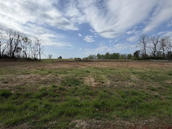 9141 Hermitage Lane , Alvaton, KY 42122