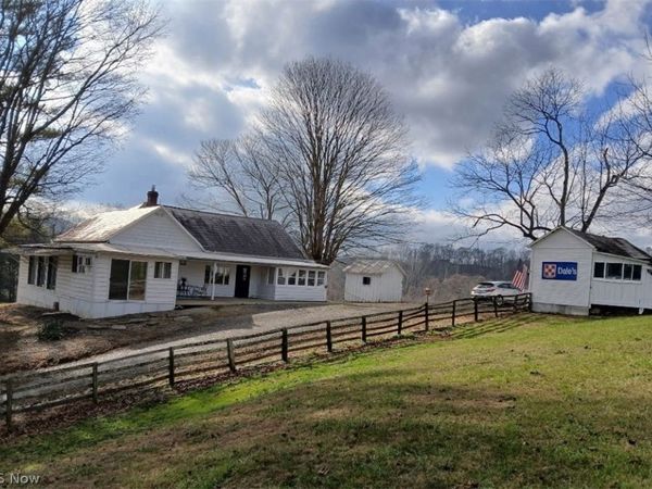 36189 Harriettsville Road, Lower Salem, OH 45745