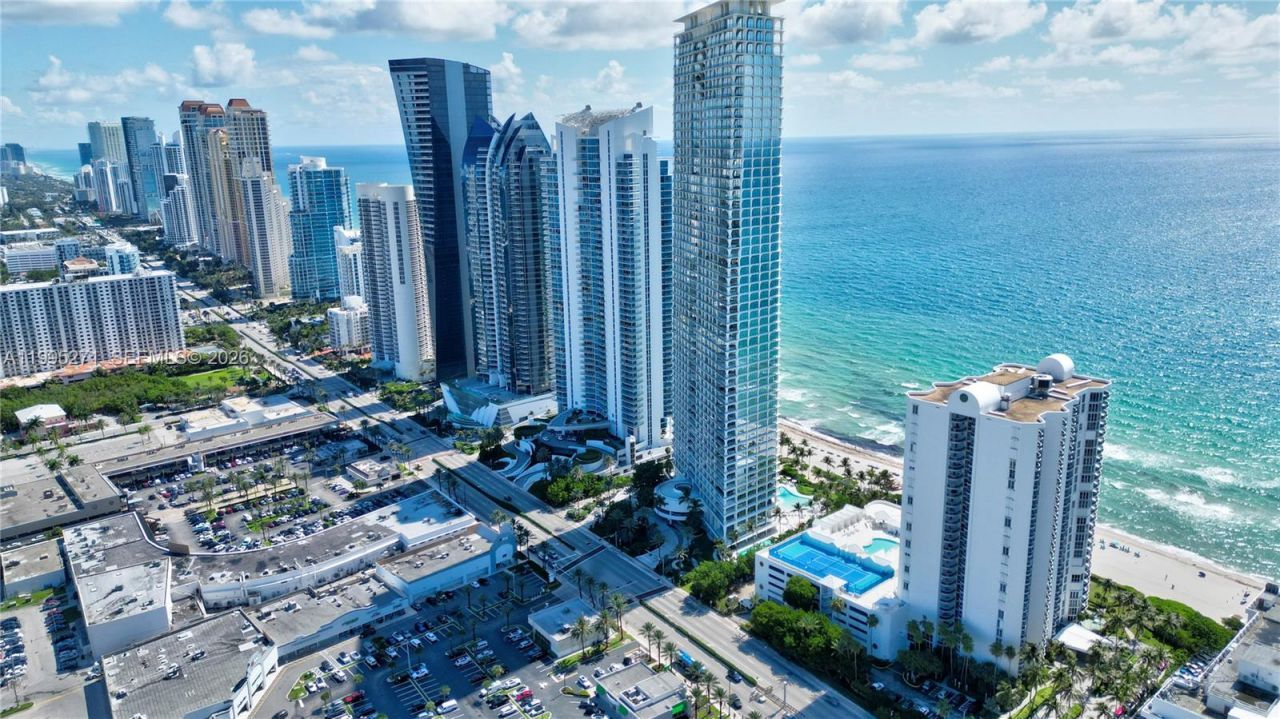 16711 Collins Ave , Unit 1004, Sunny Isles Beach, FL 33160 Photo