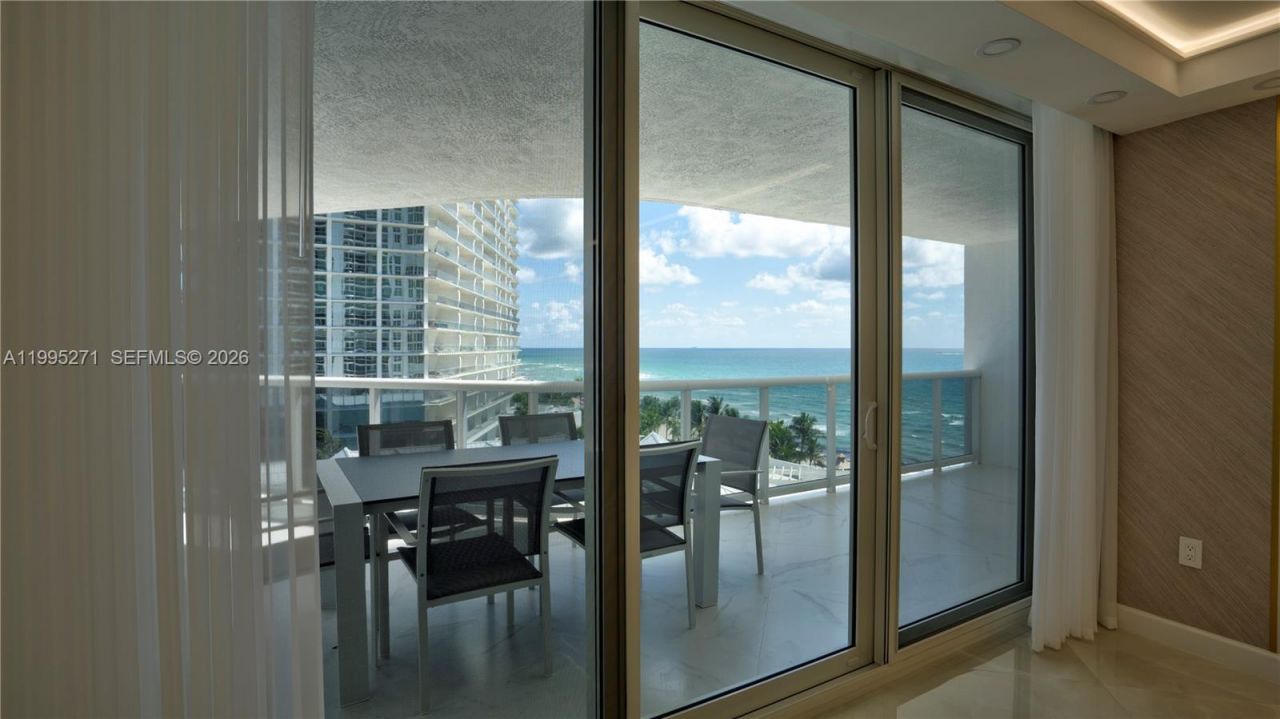 16711 Collins Ave , Unit 1004, Sunny Isles Beach, FL 33160 Photo